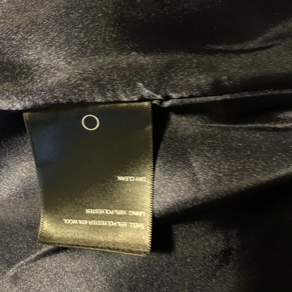 Coat - Picture 3 of 4